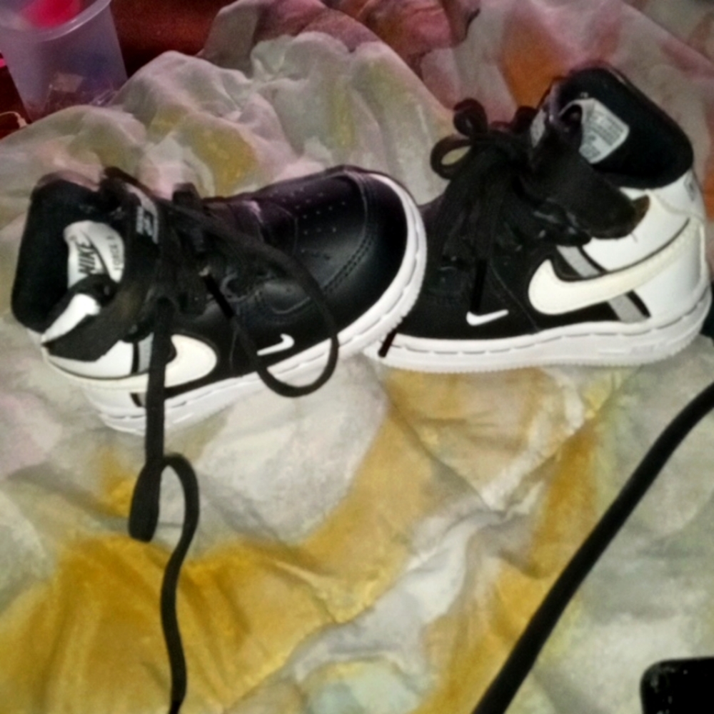 Air force 1s